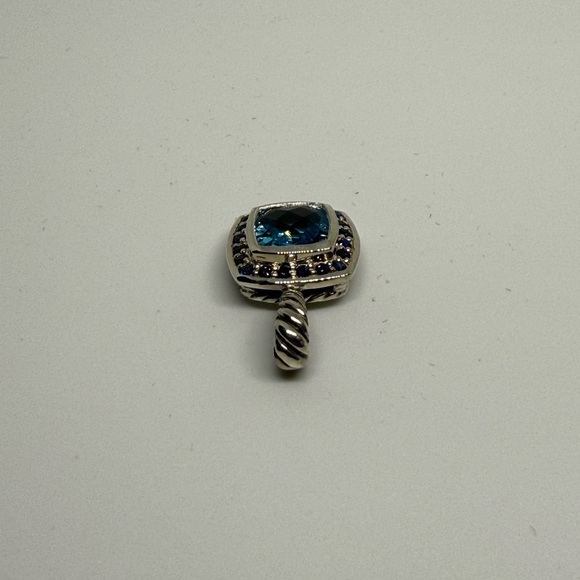 David Yurman Blue Topaz pendent with Blue Sapphires - Picture 4 of 7